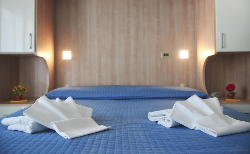 Hotel Olympic มิลาโน แมริตทิมา ภายนอก รูปภาพ