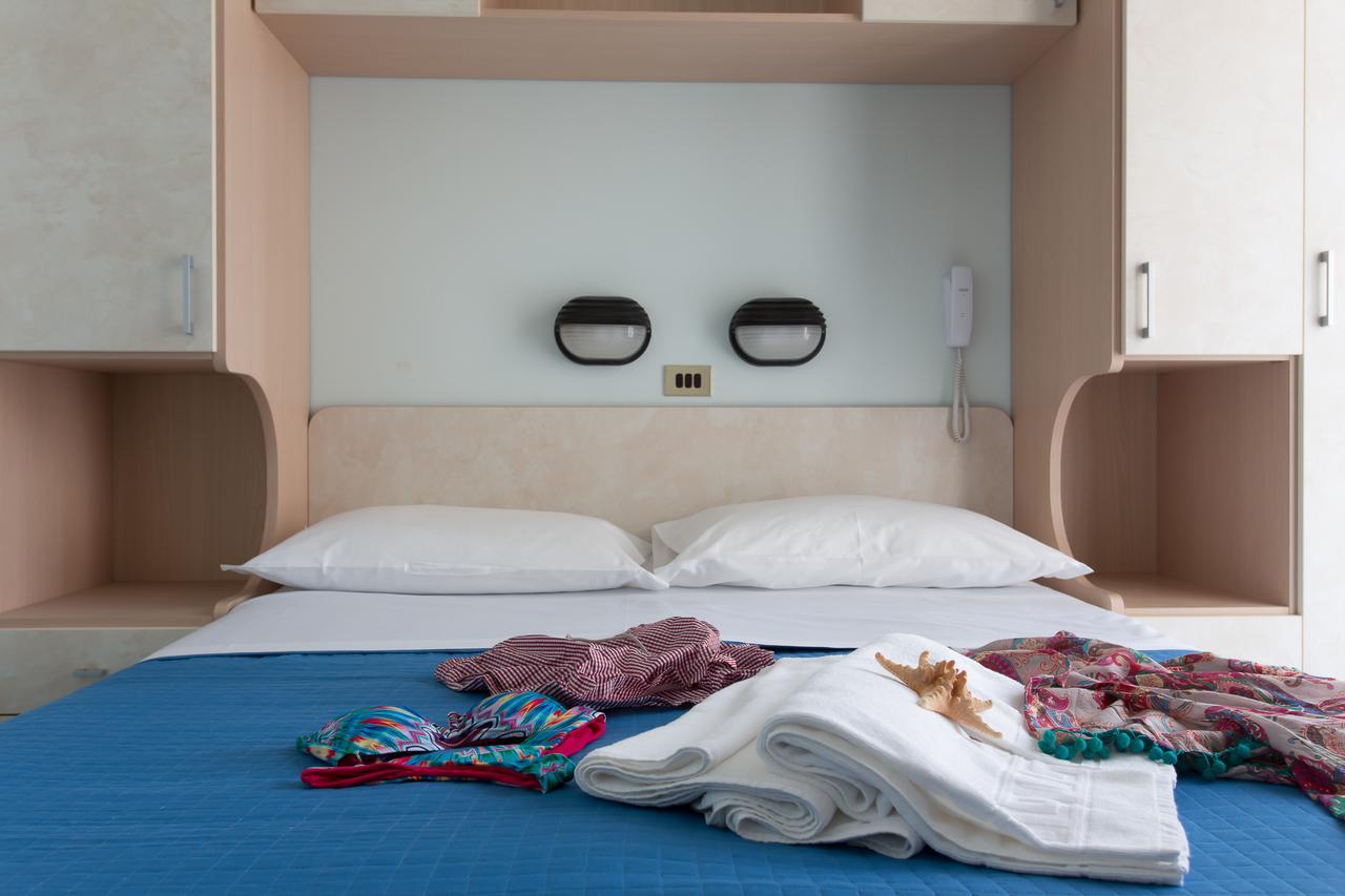 Hotel Olympic มิลาโน แมริตทิมา ภายนอก รูปภาพ
